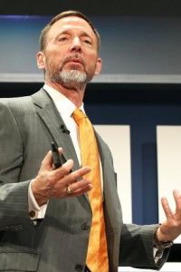 A Former FBI Negotiator Spills the Secrets for Winning Any Exchange